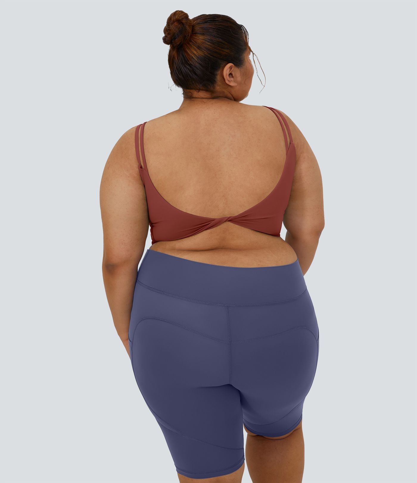 Top de Treino Cropped com Alças Duplas Plus Size