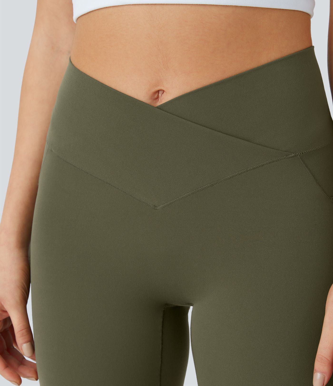 Softlyzero™ Short 17.5cm High Waist Biker Yoga with Crossed Side Pockets and Leak Protection