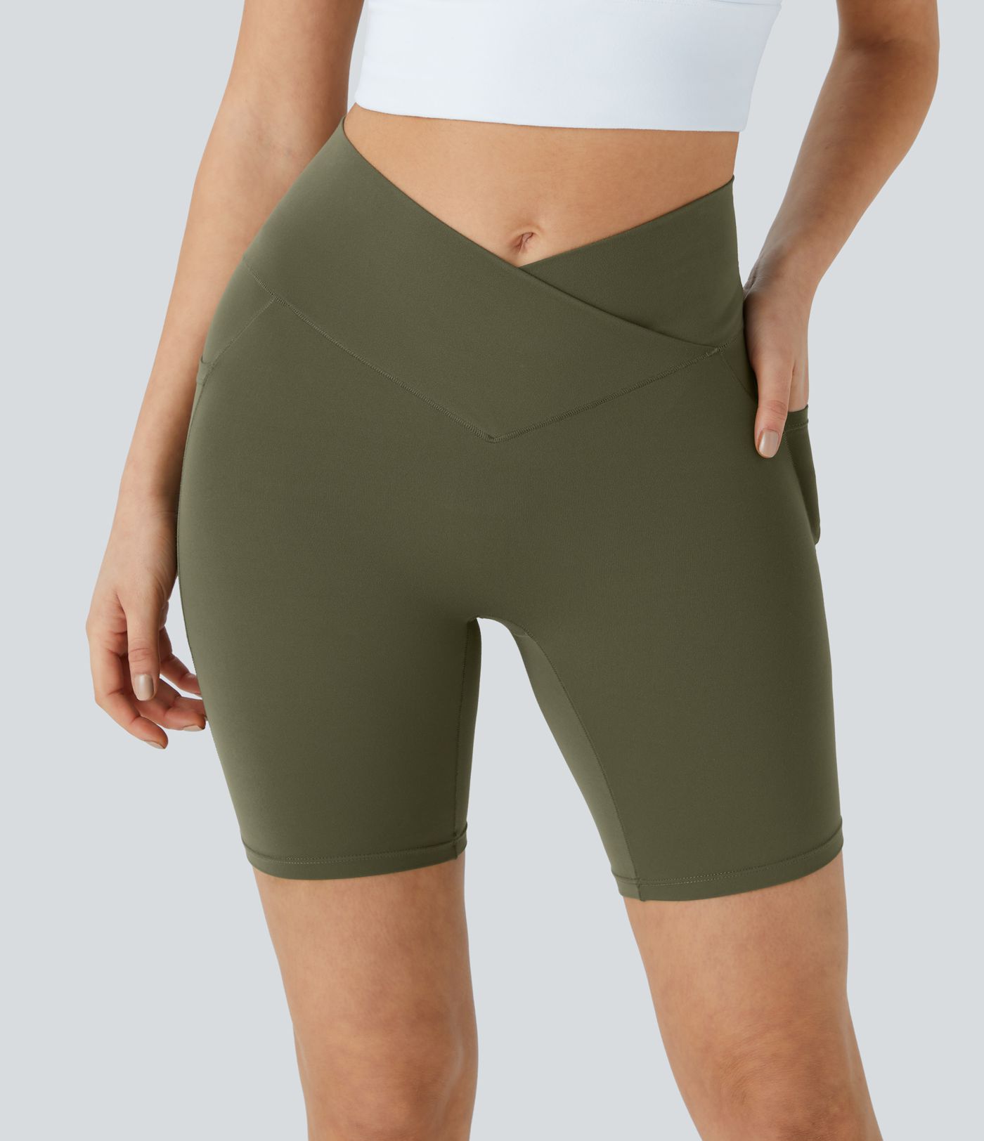 Softlyzero™ Short 17.5cm High Waist Biker Yoga with Crossed Side Pockets and Leak Protection