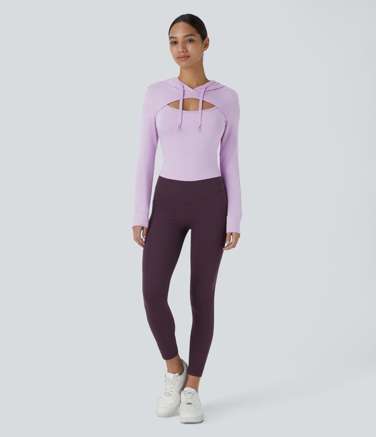 Sudadera con capucha informal y cordón recortado