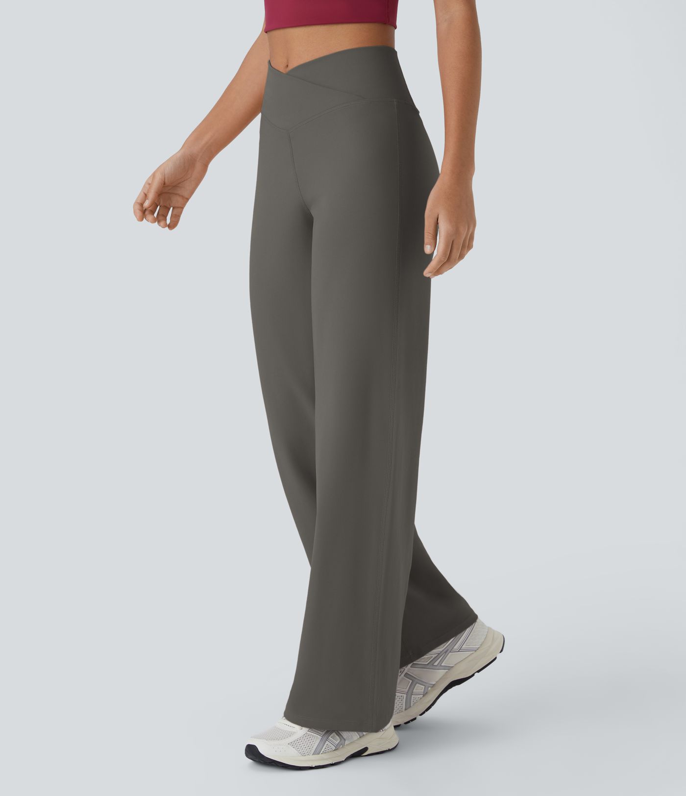 DayStretch - Yoga-Hose mit hohem Crossover-Bund, Seitentaschen und weitem Bein