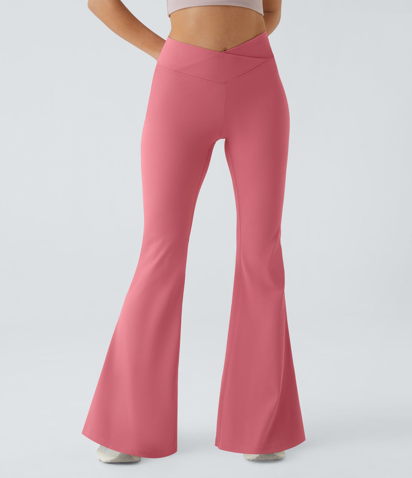 DayStretch High Waisted Crossover Pocket Ruched Butt Lifting Yoga Leggings