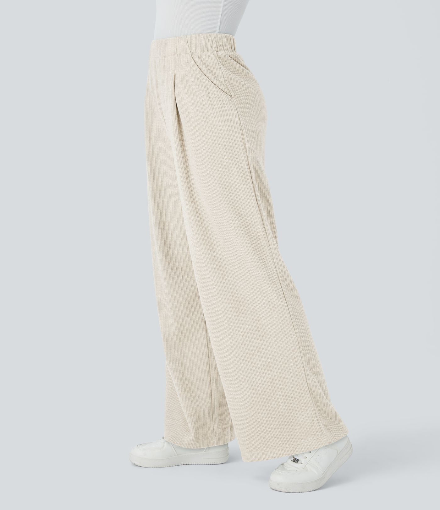 Pantalón pierna ancha bolsillo lateral plisado tiro alto canalé