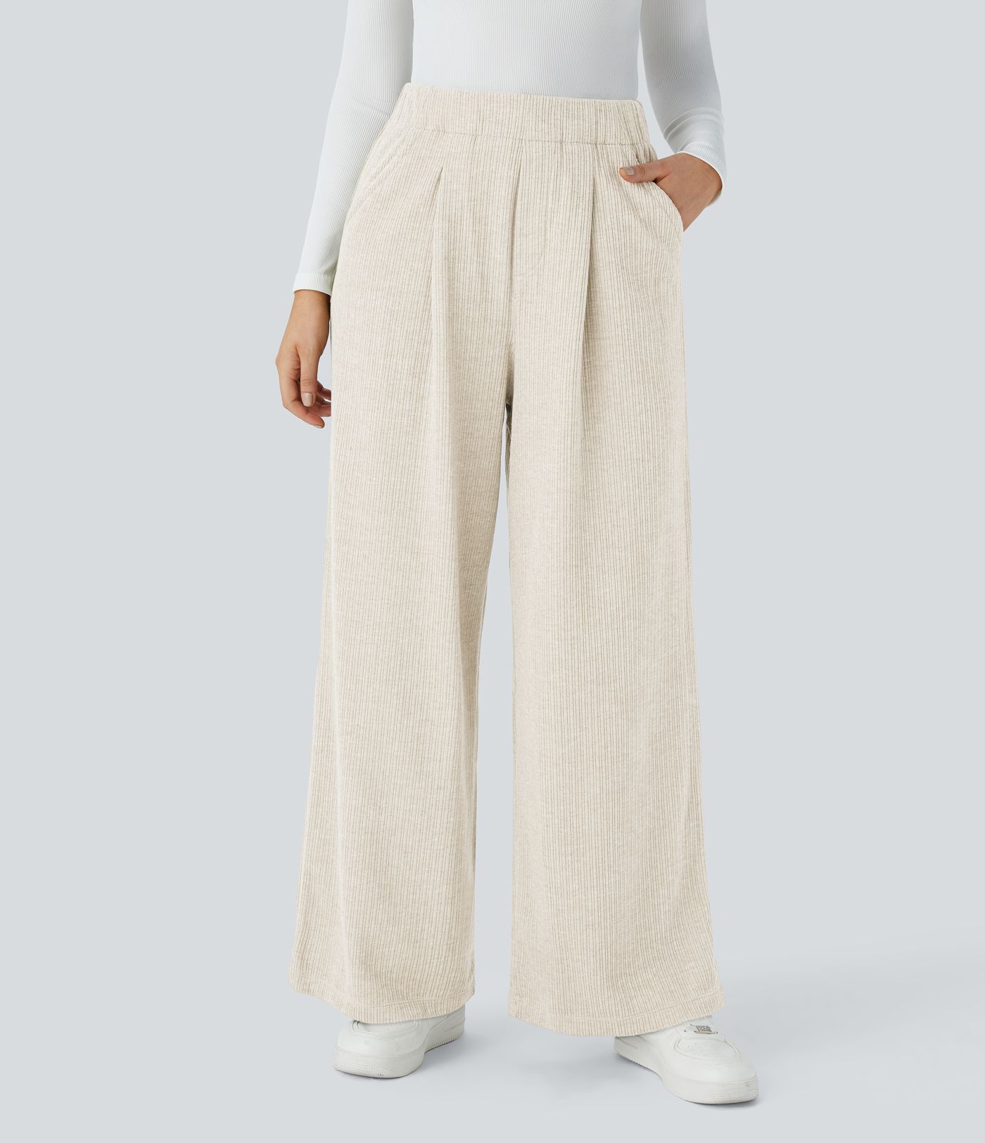 Pantalón pierna ancha bolsillo lateral plisado tiro alto canalé