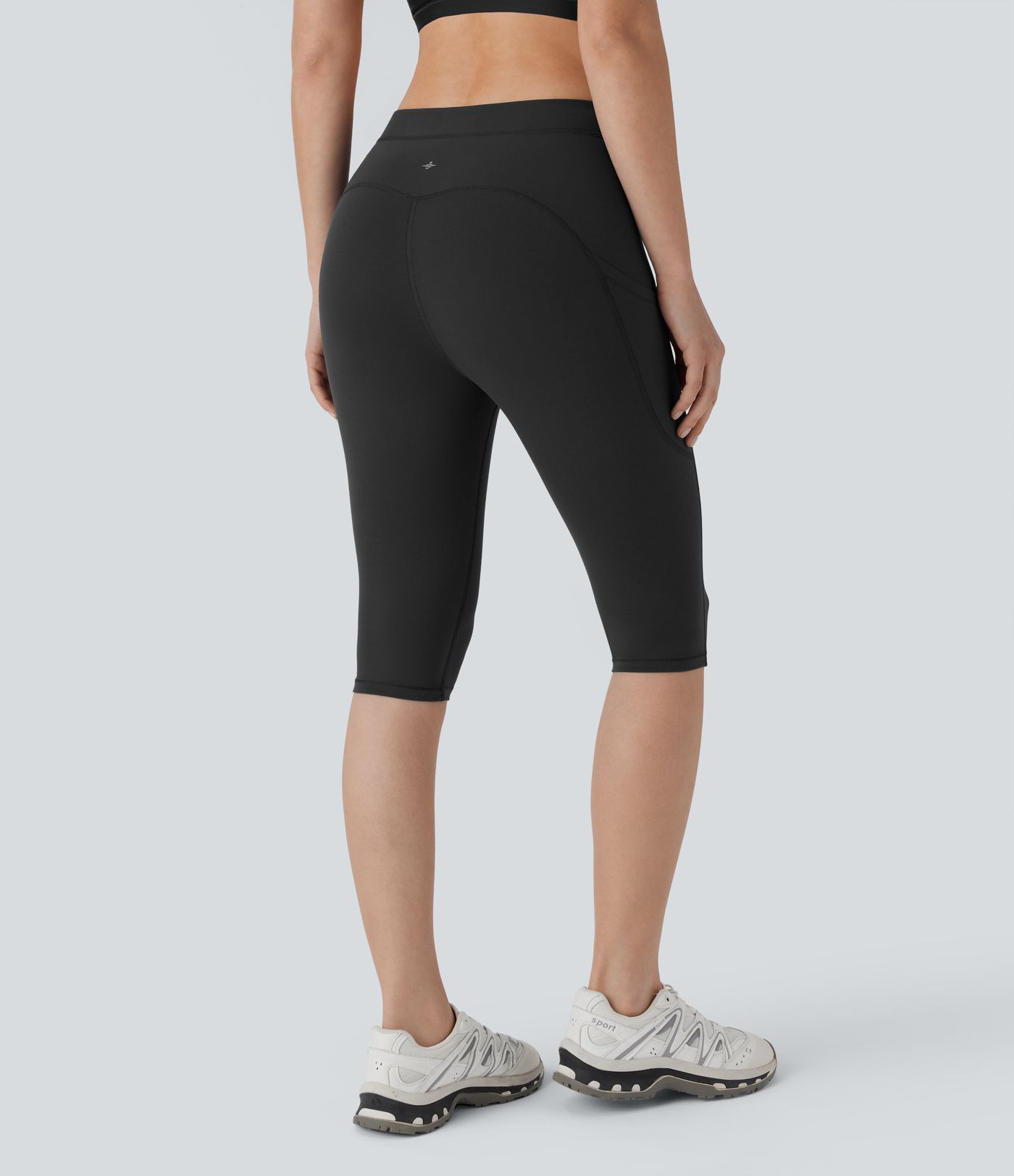 Halara UltraSculpt™ High Waisted Pocket Hiking Pedal Pusher Leggings
