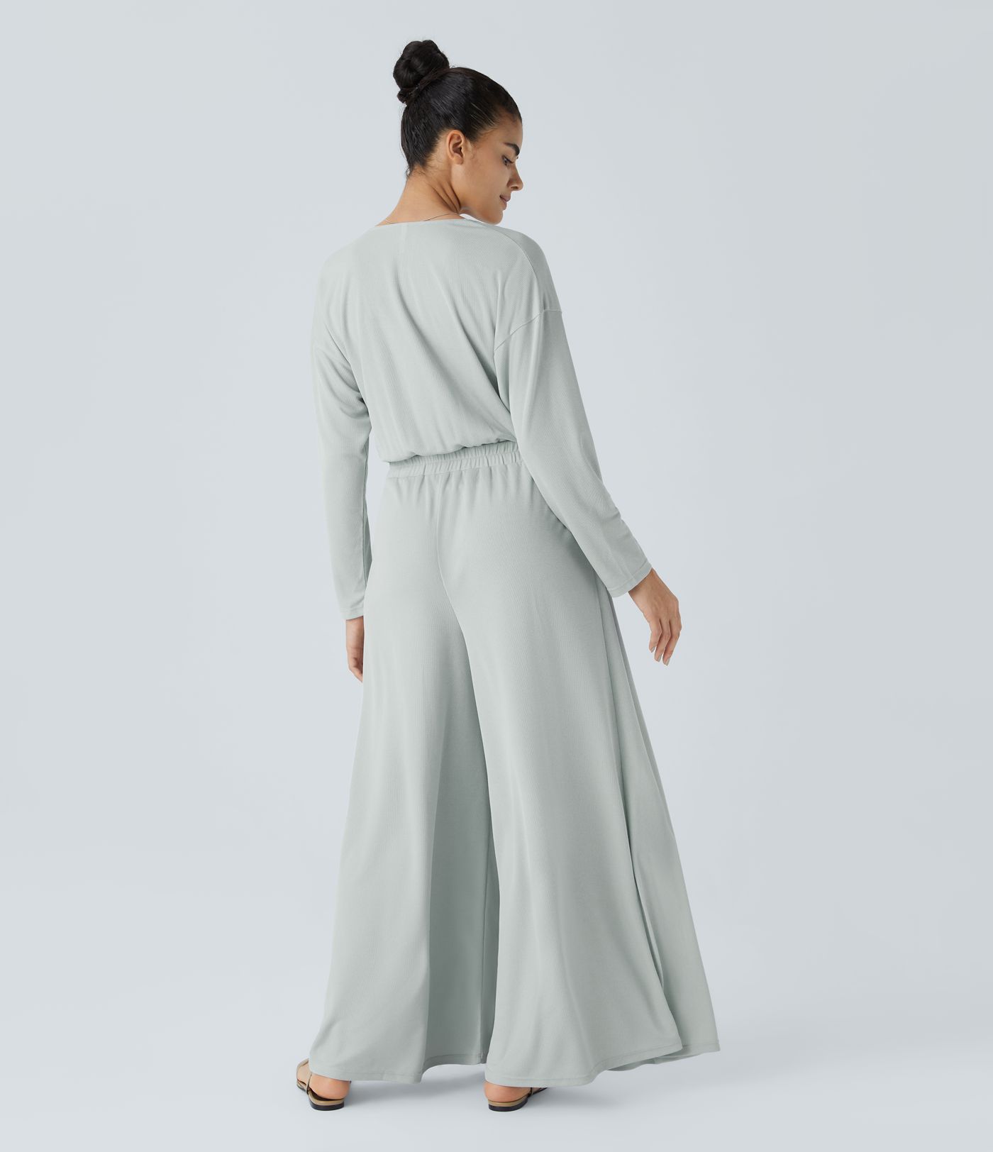 V Neck Long Sleeve Pocket Wide Leg Flowy Waffle Casual Jumpsuit