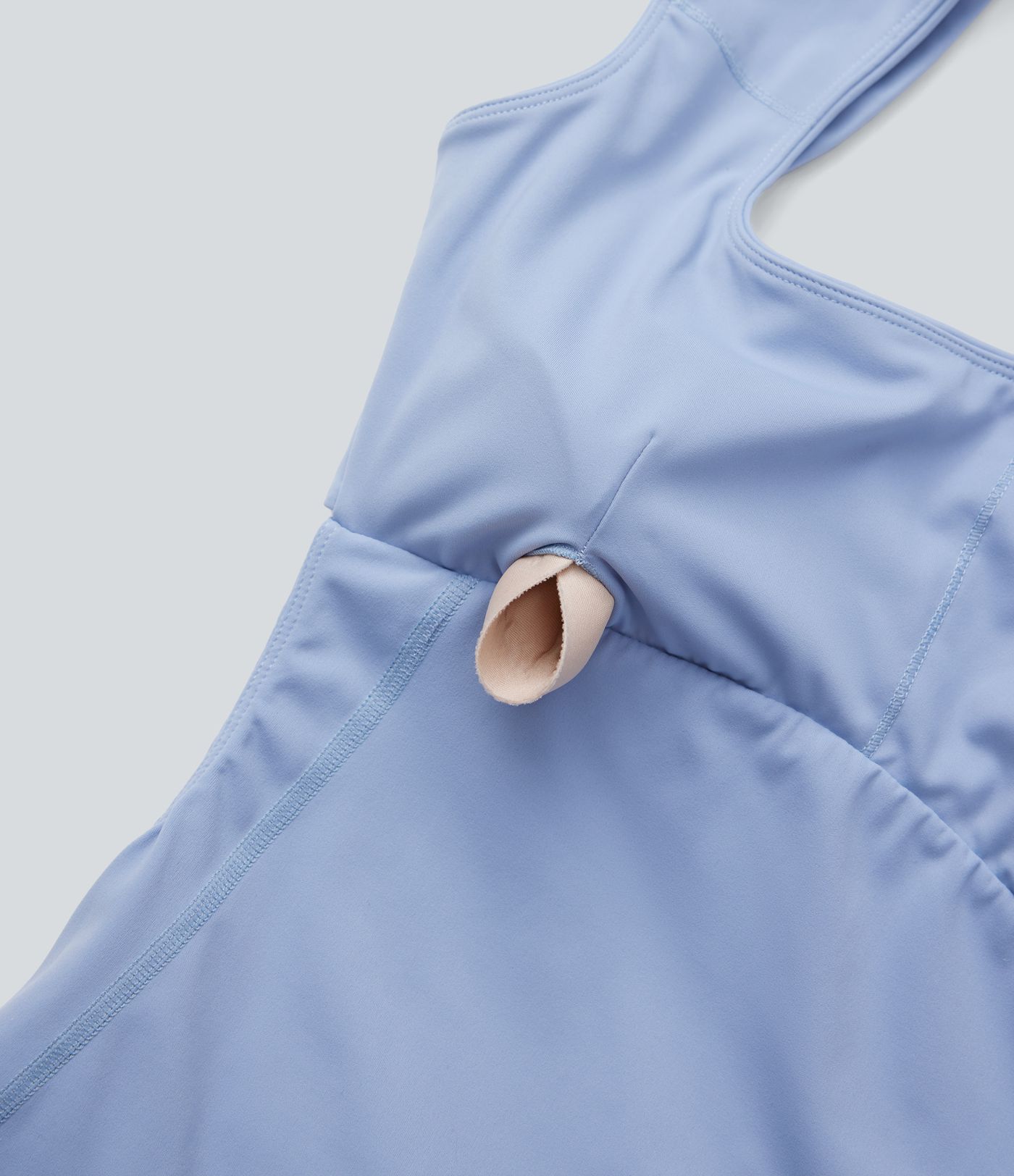 Robe courte décontractée moulante 2-en-1 aérée à col carré, sans manches, dos nu, bretelles ajustables, design torsadé, poches latérales, effet rafraîchissant Softlyzero™