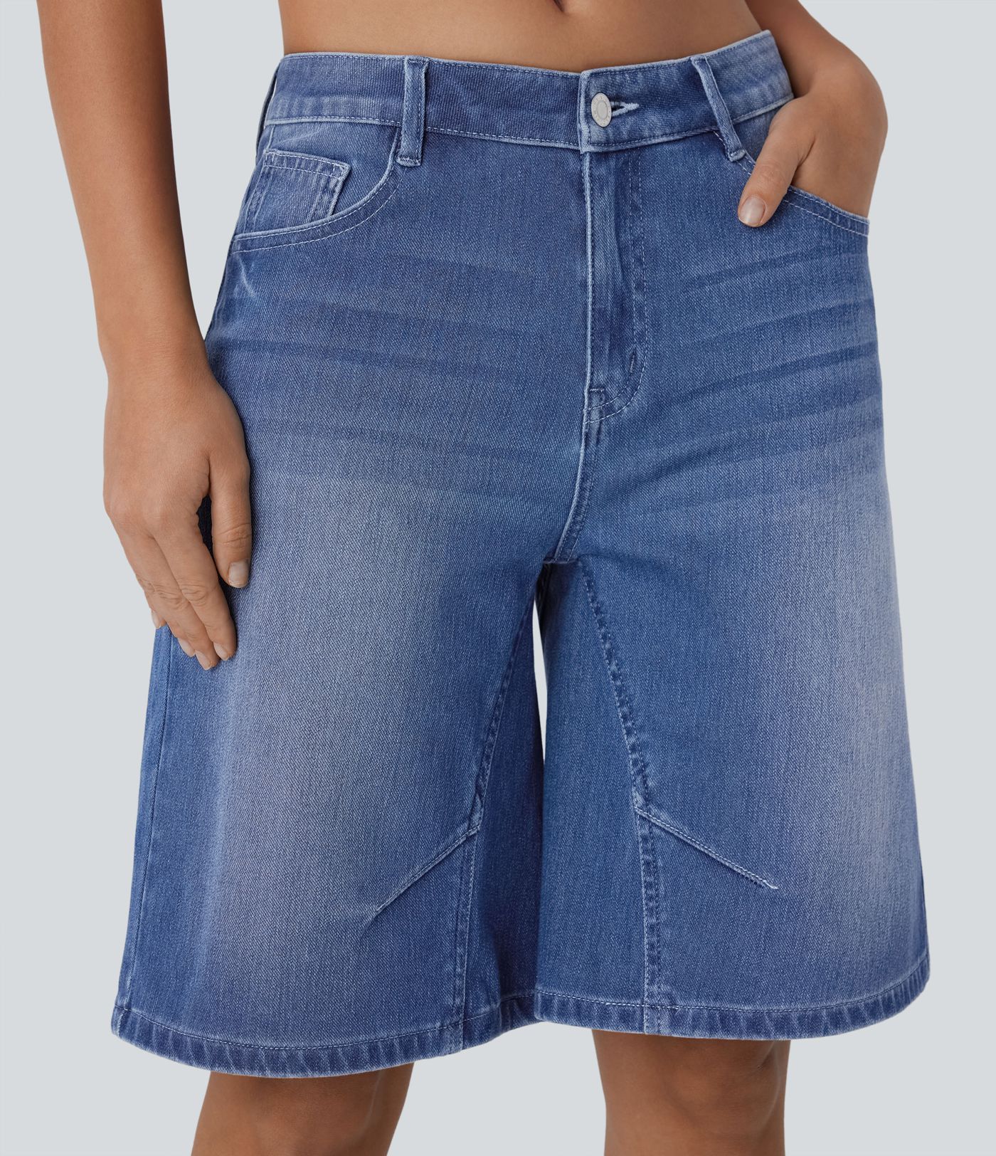 Halara Flex™ bermuda décontracté taille basse en jean extensible délavé avec poches