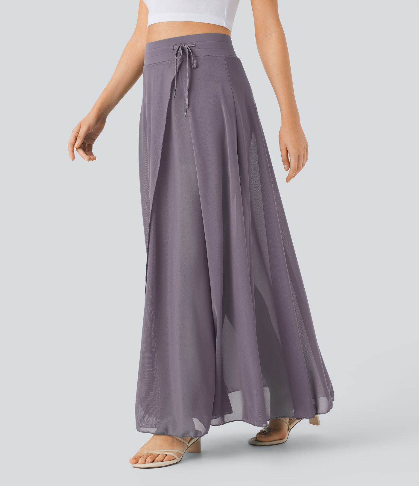 Fließender 2-in-1 Maxi-Flare-Freizeitrock mit hohem Bund, Seitentaschen und kontrastierendem Netzstoff Fließender 2-in-1 Maxi-Flare-Freizeitrock mit hohem Bund, Seitentaschen und kontrastierendem Netzstoff