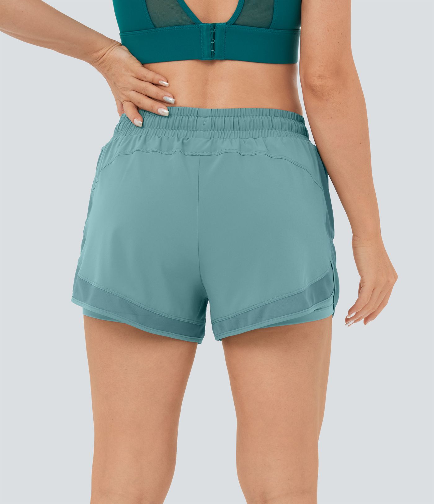 Breezeful™ 하이 웨이스트 드로스트링 측면 메쉬 포켓 2-in-1 퀵 드라이 런닝 반바지 3&quot;