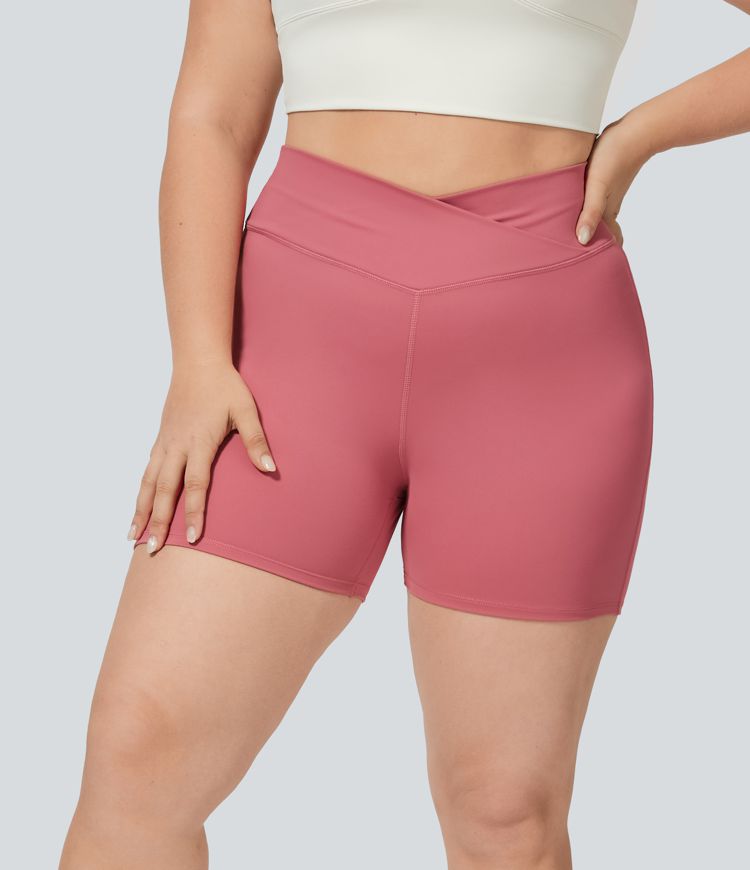 SoftlyZero™ Plush High Waisted Crossover Ruched Yoga Plus Size Shorts 5''