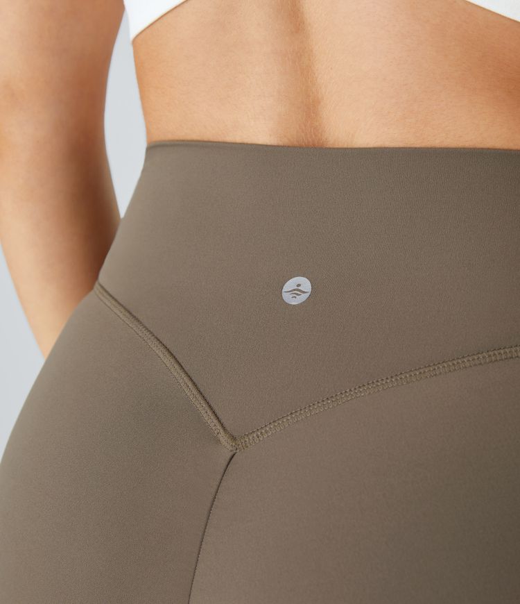 Halara UltraSculpt™ High Waist Front Pocket Wrinkle Detail Hip Lifting Training Biker Capris 7/8