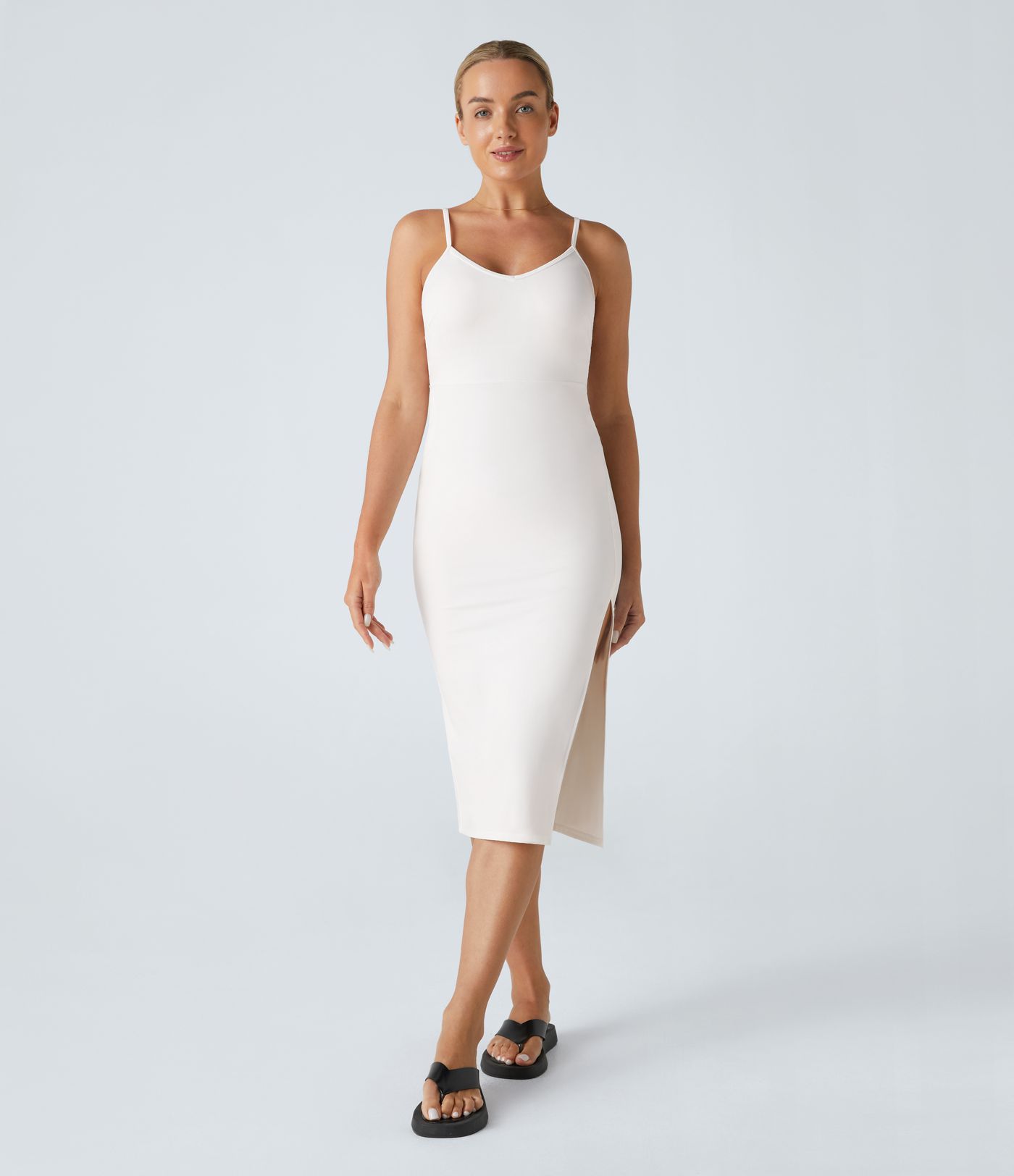 Rückenfreies, lässiges Midi-Slipkleid mit kontrastierender Spitze, verstellbaren Trägern und geteiltem Saum