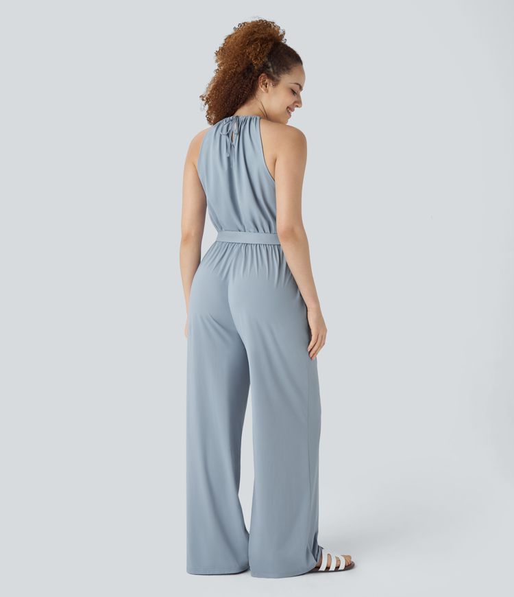 Ärmelloser, hinten gebundener, Urlaubs-Jumpsuit mit Gürtel, Seitentaschen, weitem Bein und Cool-Touch