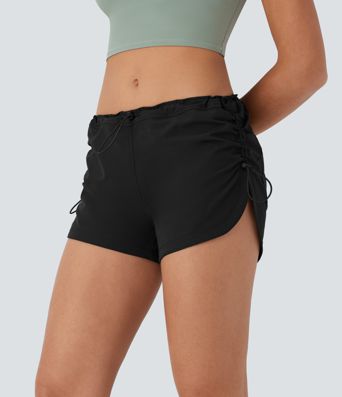 Low Rise Pocket Curved Hem Casual Shorts