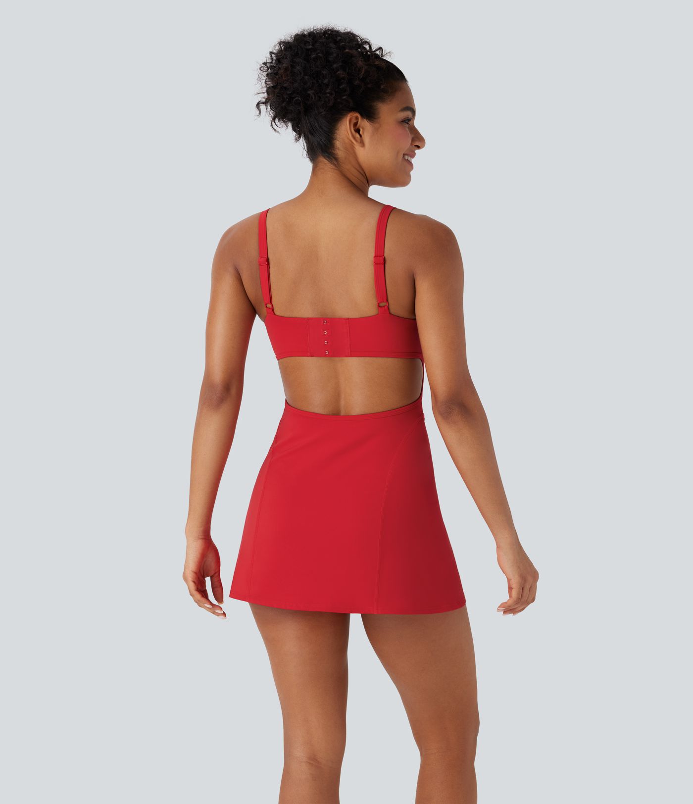 Vestido mini de yoga 2 en 1 Softlyzero™ UPF 50+ fresco al tacto con espalda descubierta, hebilla ajustable y bolsillos- Edición Easy Peezy