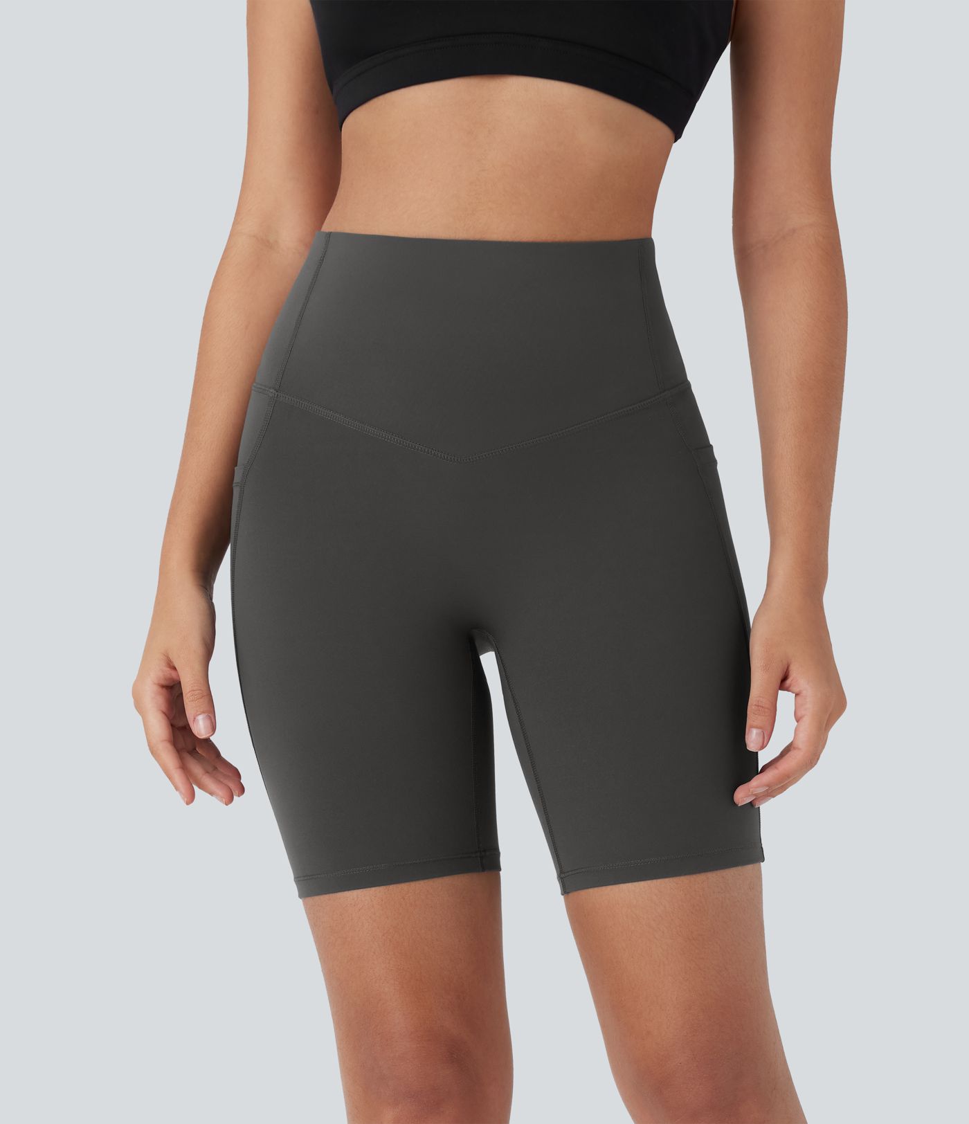 Short d'entraînement taille haute Halara UltraSculpt™ SoCinched, effet push-up sur les fessiers, maintien abdominal, gainant, avec poches — 7''