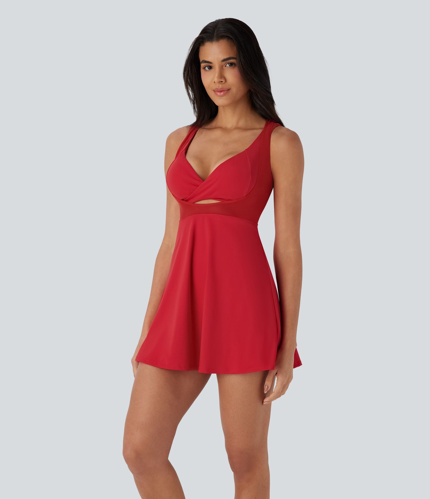 Mini-robe active de danse Softlyzero™ Airy 2 pièces avec dos nu, bretelles croisées, découpes, toucher frais, poches latérales et protection UPF50+