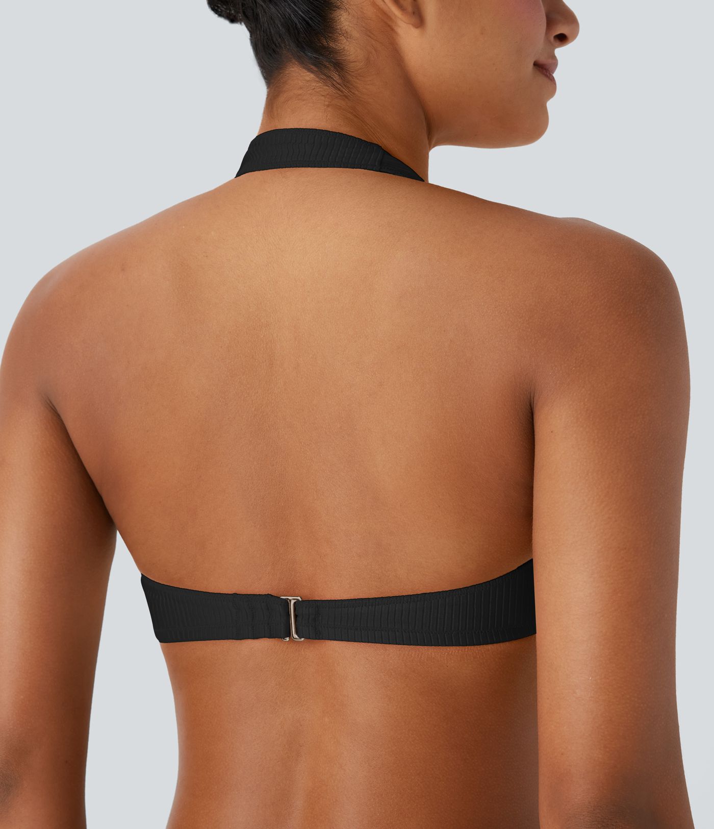 Svītrots bikini tops ar kakla siksniņām