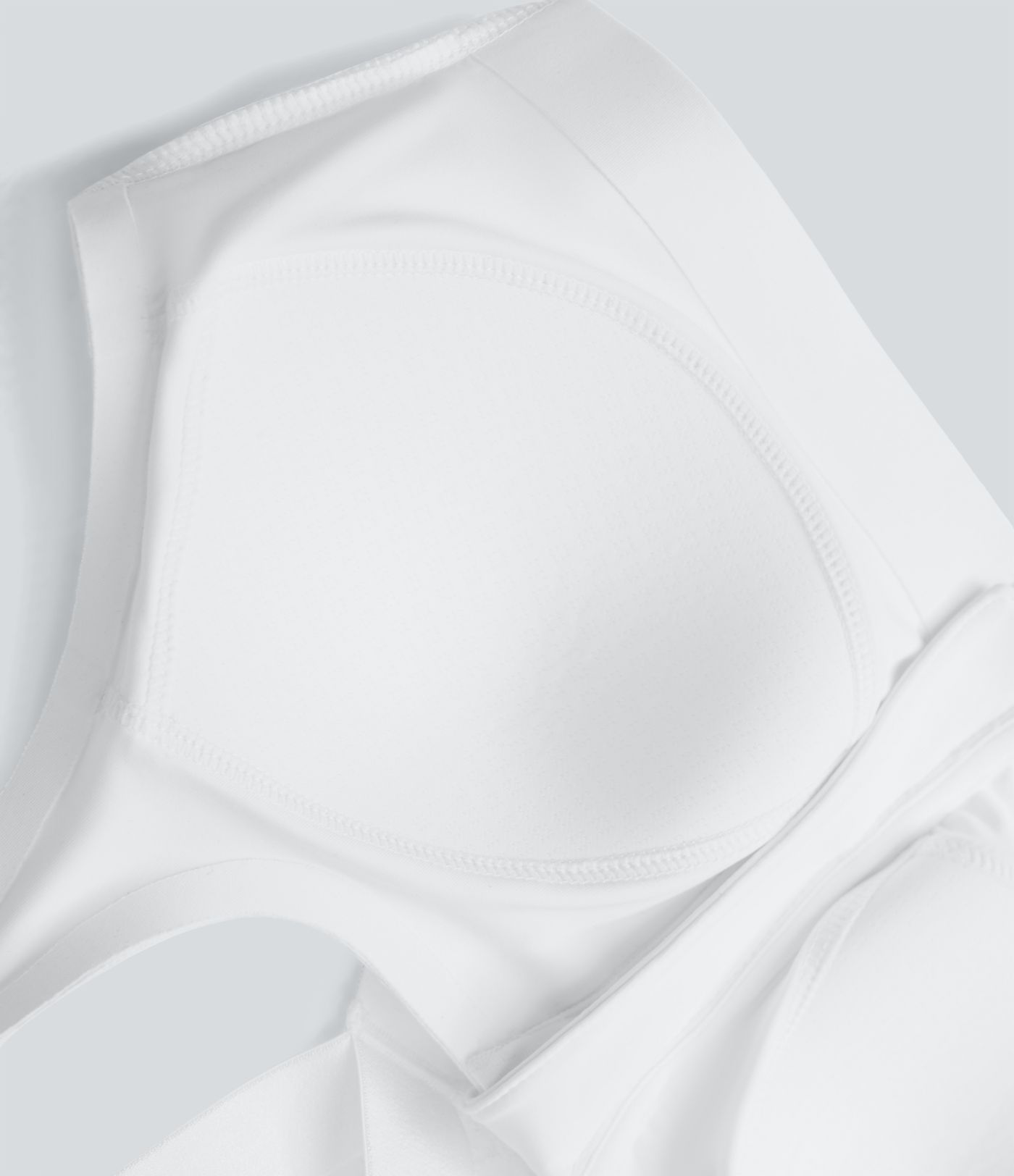 Brassière de sport running SpeedWave™ à maintien moyen, bonnets moulés, bretelles réglables, fermeture éclair et tissu perforé à séchage rapide