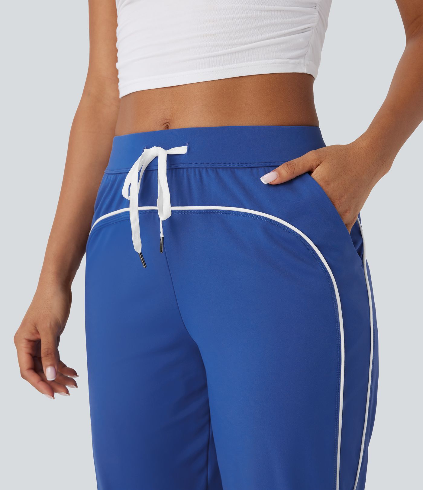SoftlyZero™ Airy Mid Rise Drawstring Pocket Color Block Contrast Binding  Dance Cropped Capri Joggers -UPF50+