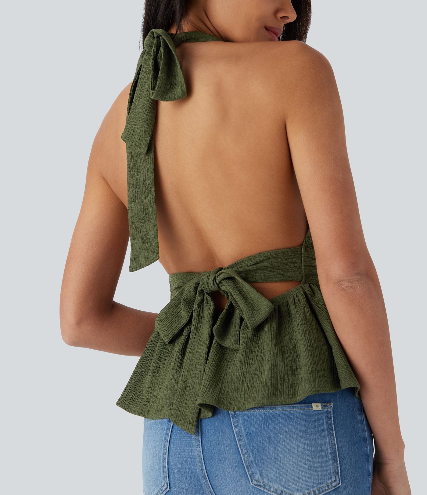 Top mit Neckholder, Rüschensaum und Bindeband hinten