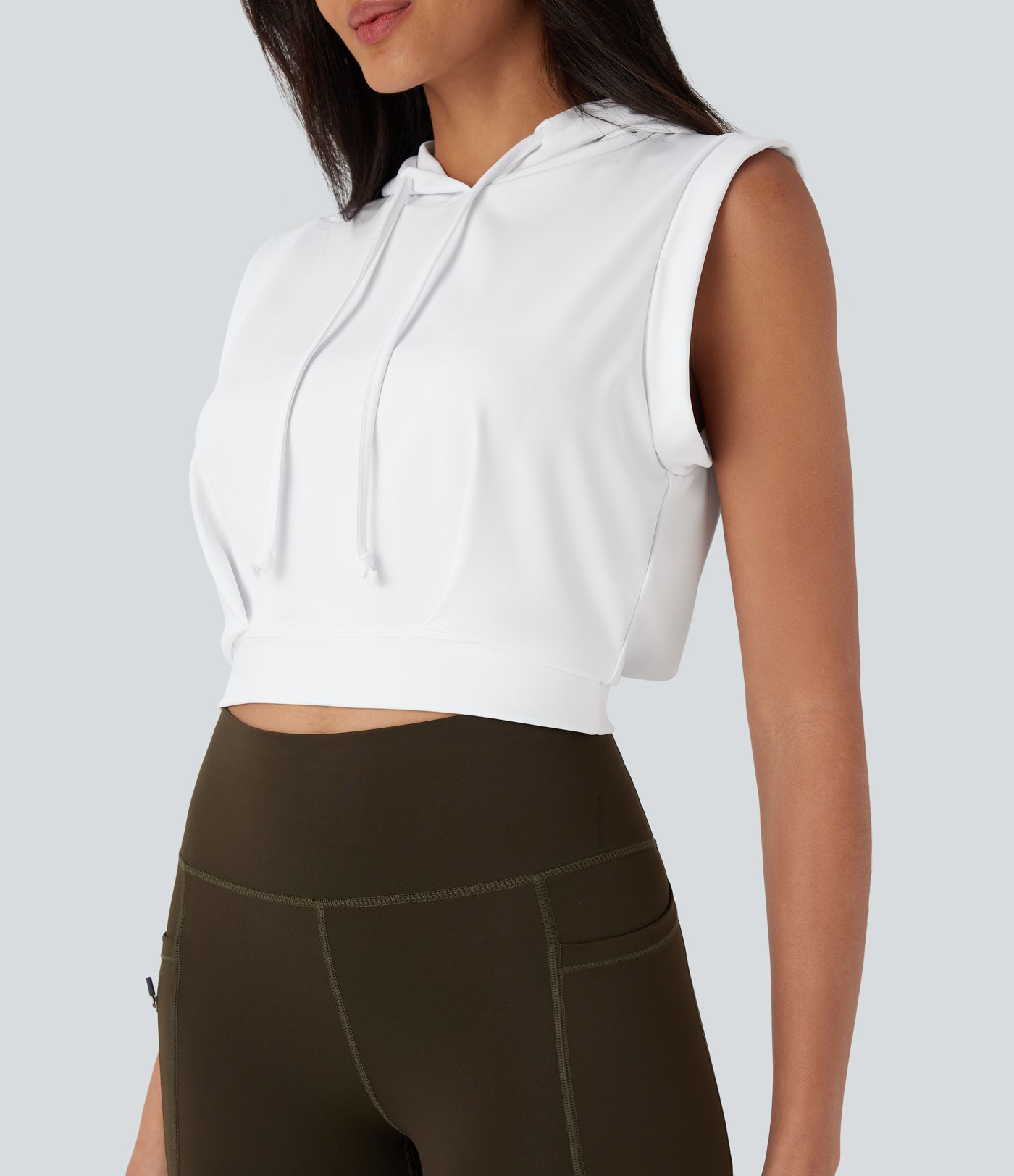 Kurzes Freizeittop mit Kapuze, Kordelzug und Flügelärmeln