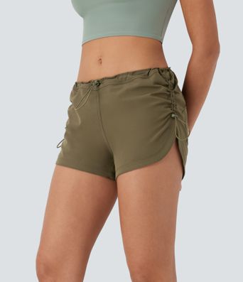 Low Rise Pocket Curved Hem Casual Shorts