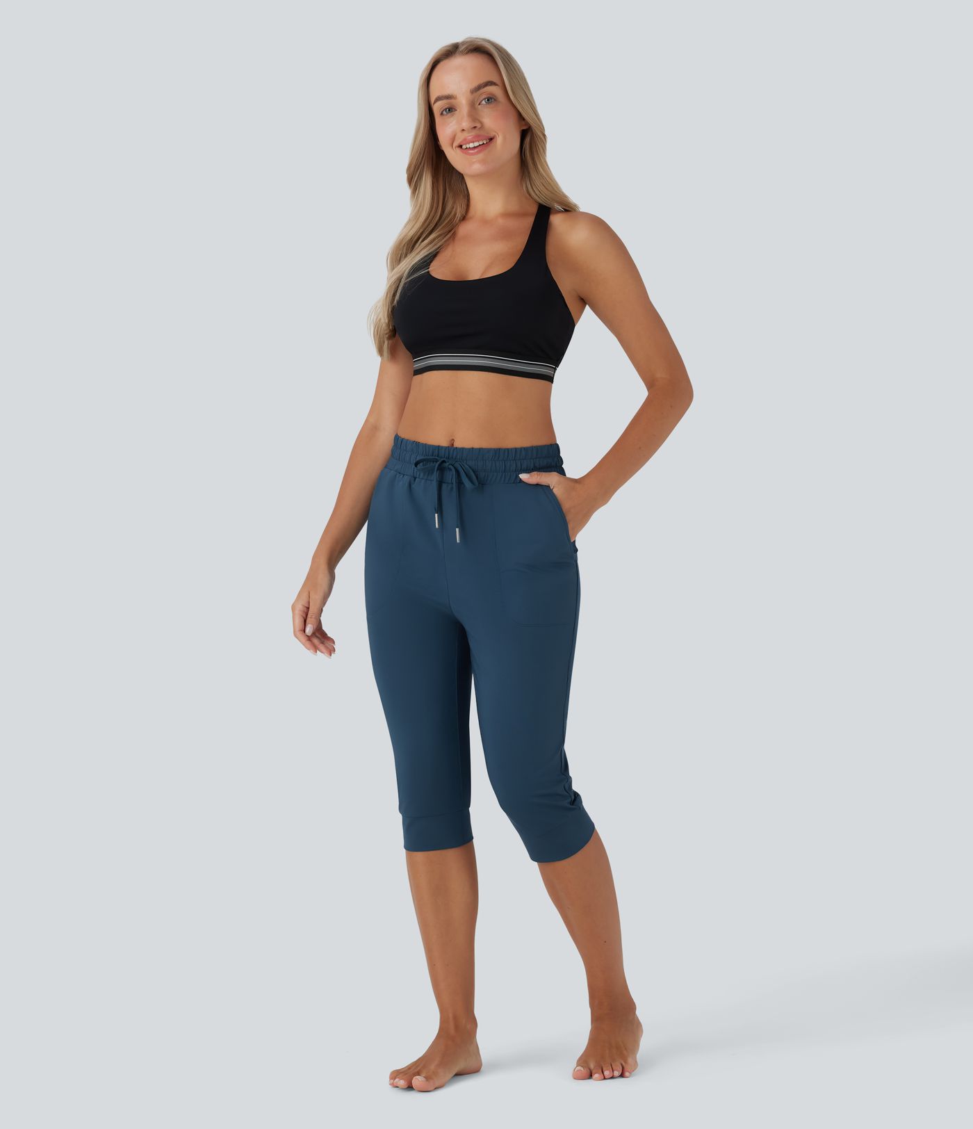 Pedal-Pusher-Jogginghose mit hohem Bund, Seitentaschen und Kordlezug