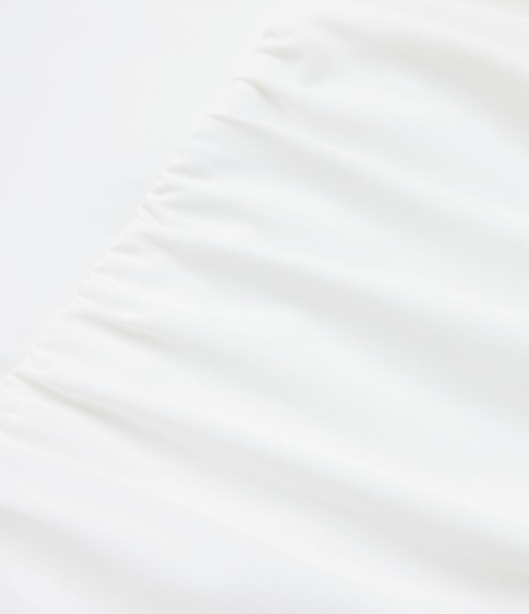 Short 2-en-1 de course gainant taille haute réfléchissant avec empiècements résille contrastés et séchage rapide avec poches SpeedWave™