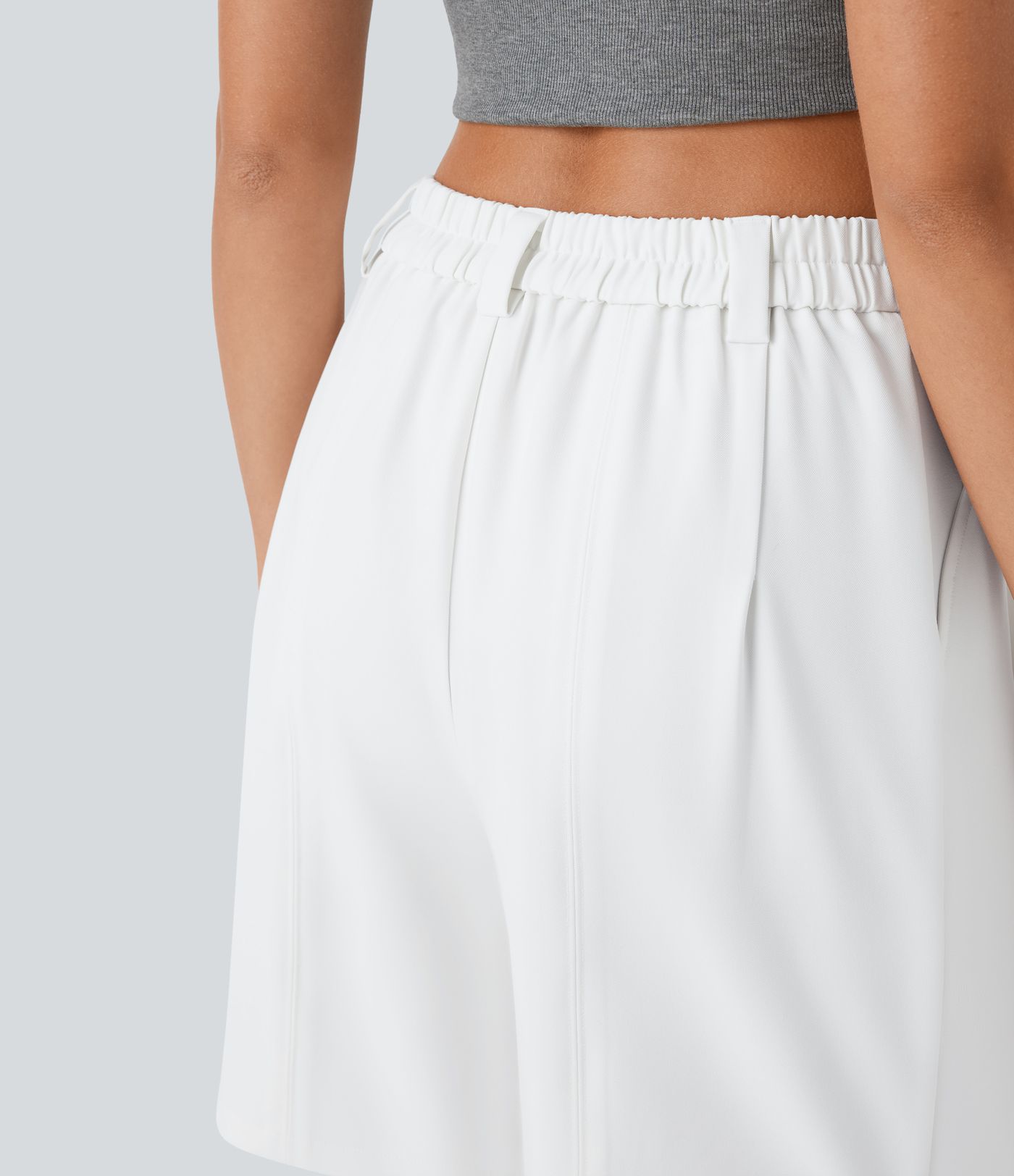 Mid Rise Zipper Pocket Barrel Leg Casual Bermuda Shorts