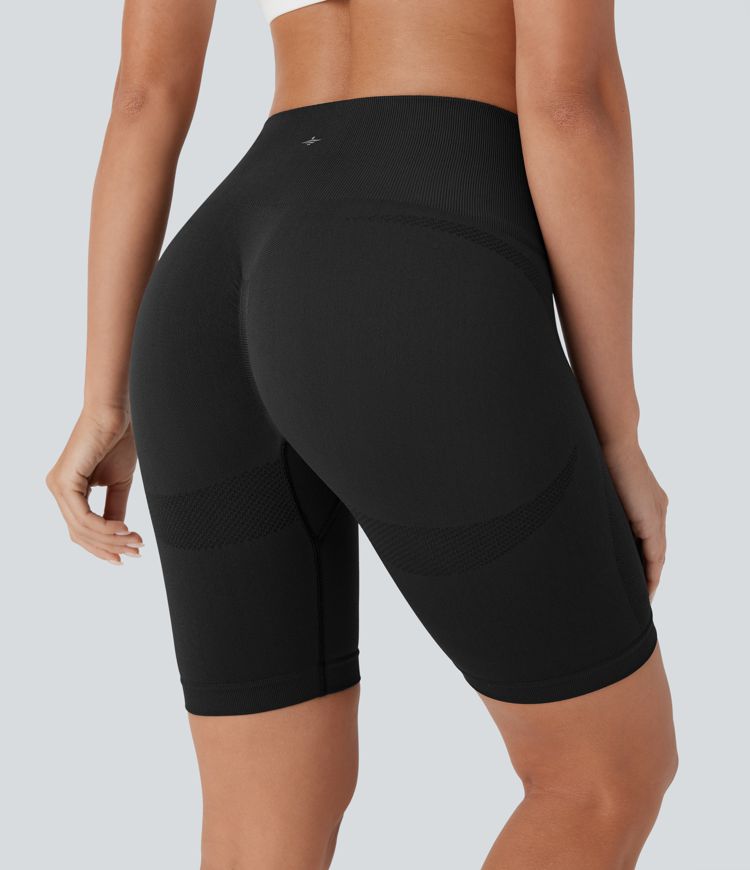 OneForm - Geraffte Yoga-Shorts mit hohem Bund und nahtlosem Flow - 17,8 cm