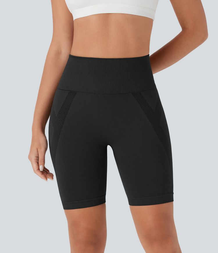 OneForm - Geraffte Yoga-Shorts mit hohem Bund und nahtlosem Flow - 17,8 cm