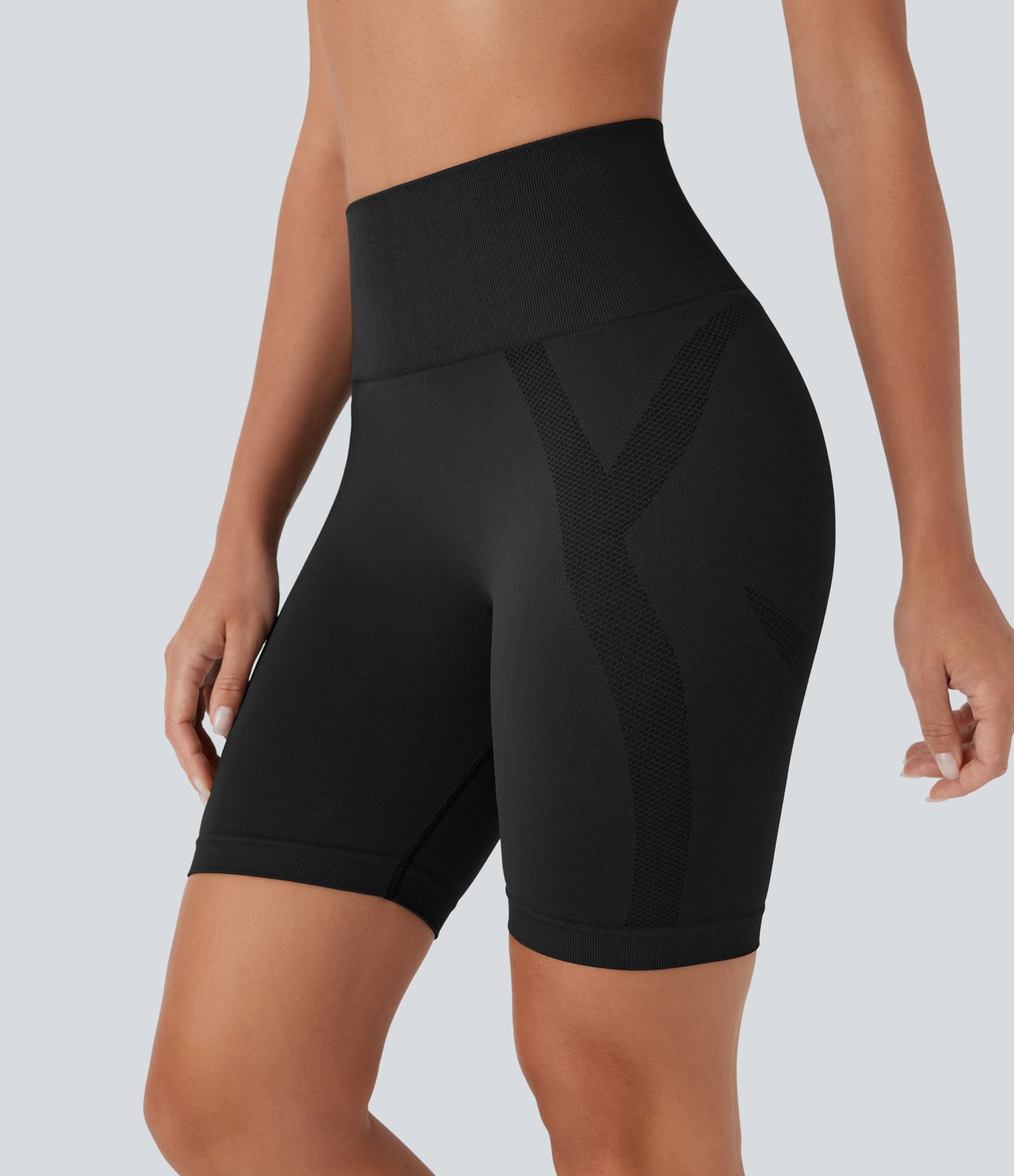 OneForm - Geraffte Yoga-Shorts mit hohem Bund und nahtlosem Flow - 17,8 cm
