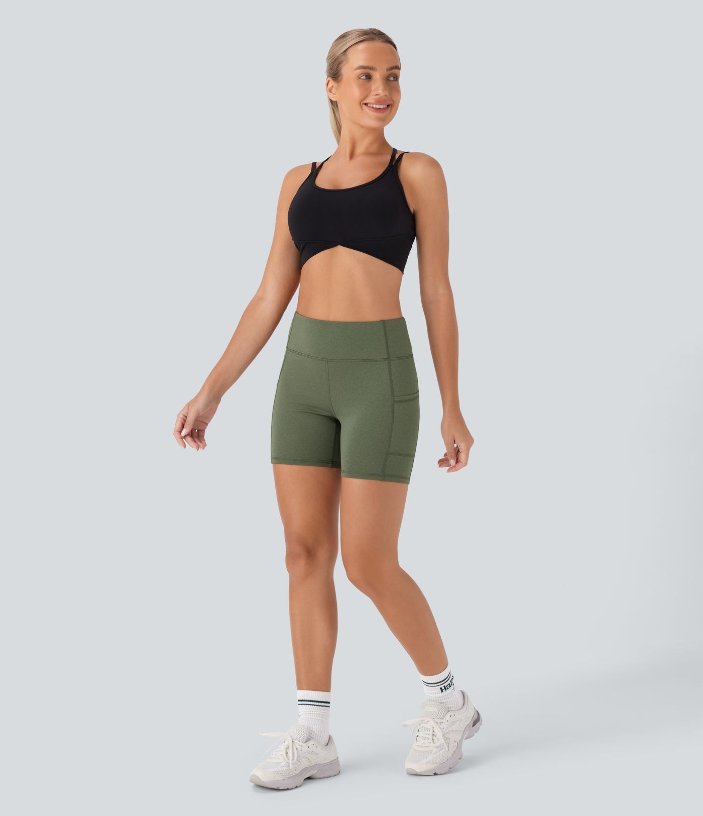 High Waisted Side Pocket Heathered Quick Dry Yoga Biker Shorts 5''