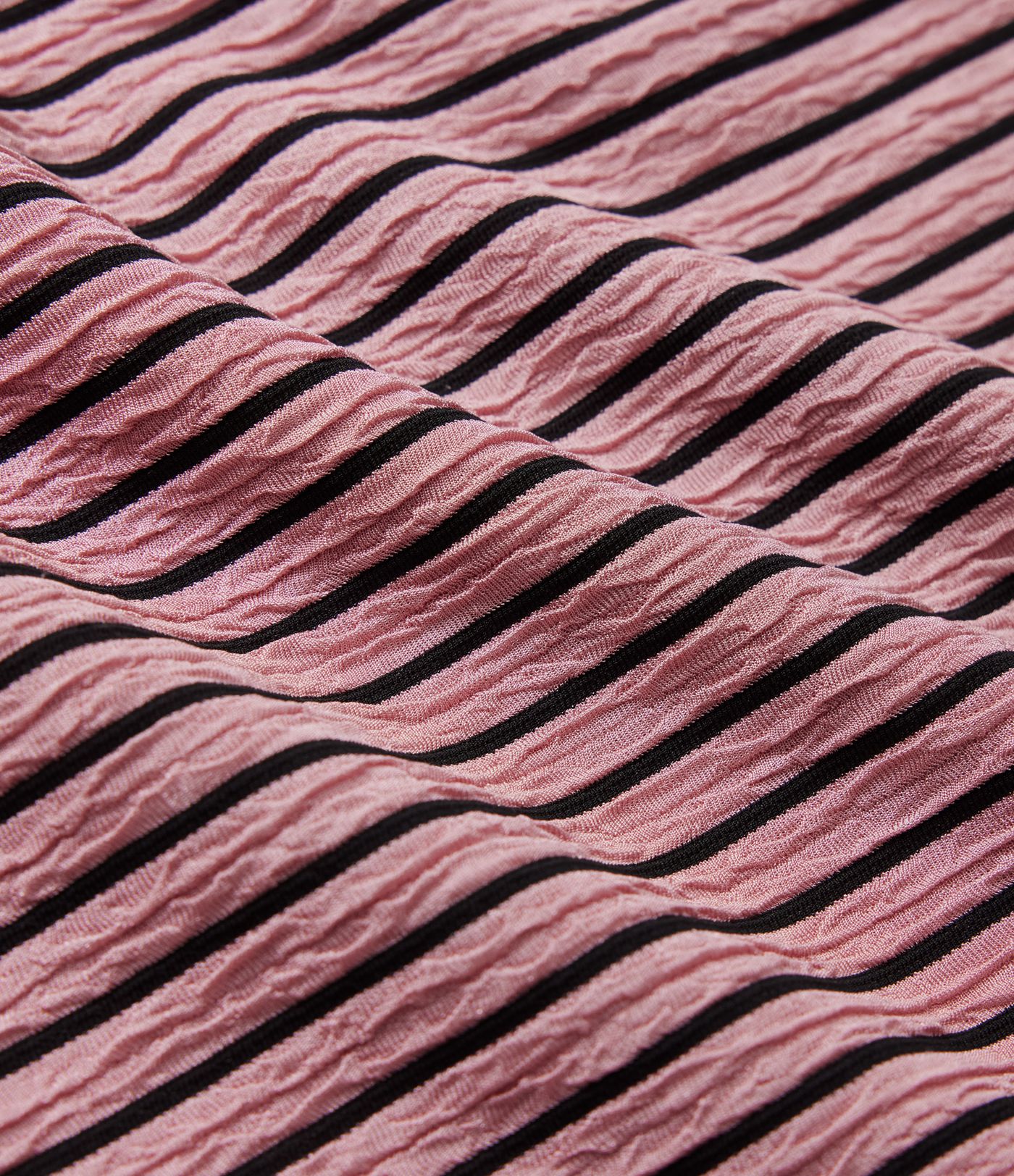 Casual high-waisted striped joggers with side pockets