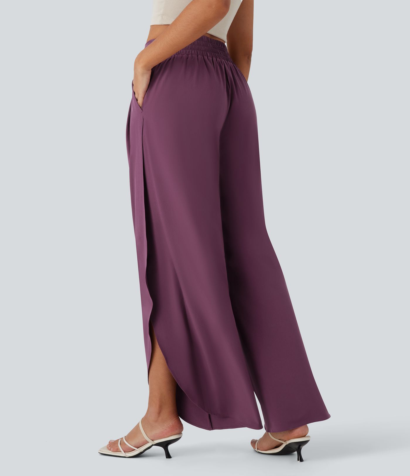 Pantalones Breezeful™ de tiro alto fruncido con bolsillos laterales, aberturas y de secado rápido