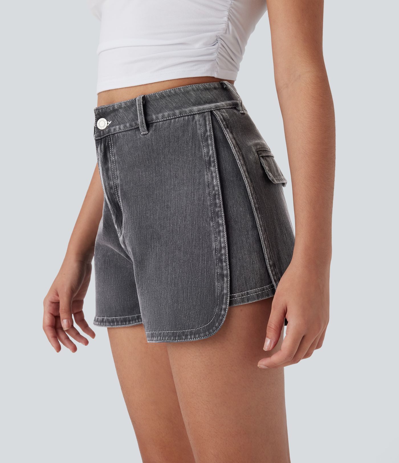 Halara Flex™ Freizeit-Shorts aus dehnbarem Strick-Denim mit hoher Taille und Knopfverschluss, abgerundetem Saum, 7,6 cm