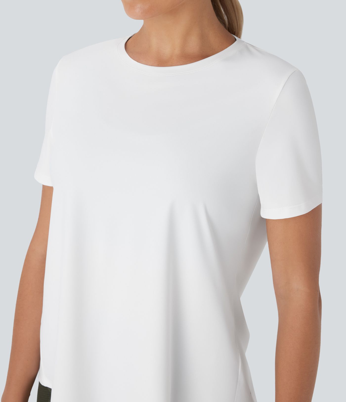 Yoga-Sport-Top mit Rundhalsausschnitt, kurzen Ärmeln, kontrastierendem Netzstoff und Schlitz