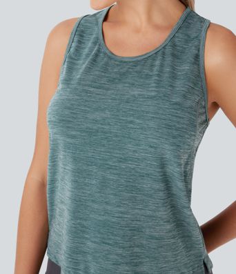 Camiseta de senderismo sin mangas con espalda cruzada y dobladillo dividido