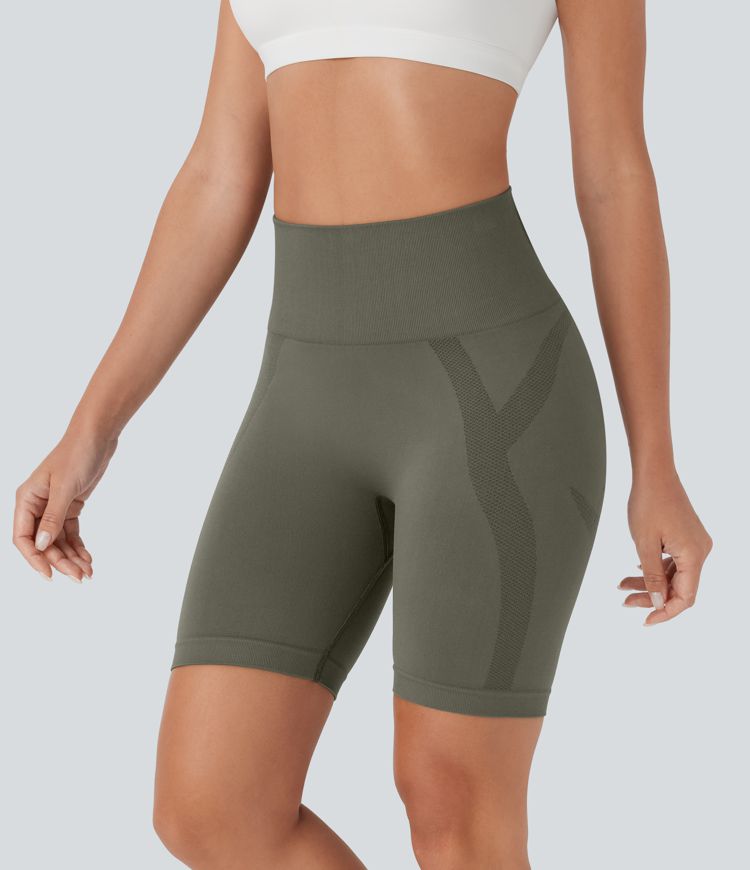 OneForm - Geraffte Yoga-Shorts mit hohem Bund und nahtlosem Flow - 17,8 cm