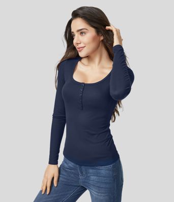 Ribbed, long-sleeved, slim-fitting top with a Henley neckline