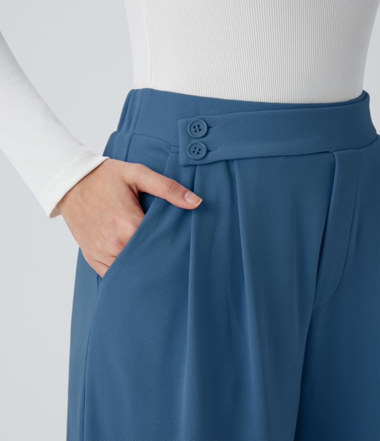 Pantalón tiro alto botón bolsillo lateral plisado pierna ancha