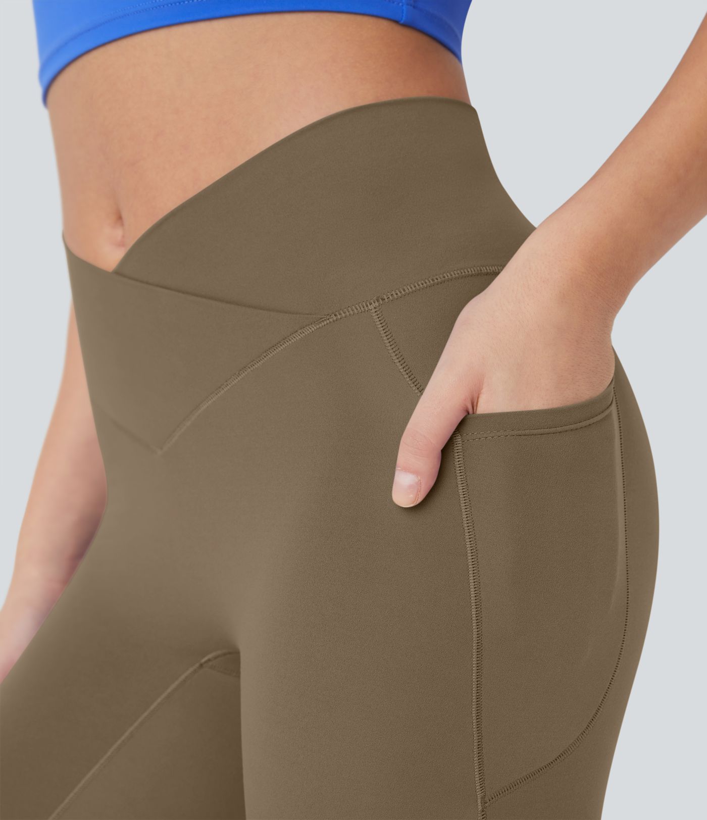 Softlyzero™ Crossover Capri-Leggings mit hohem Bund