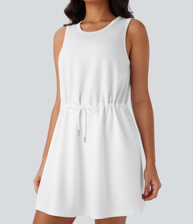 Vestido corto de yoga de dos piezas, sin mangas, con cuello redondo y bolsillos laterales con cordón ajustable