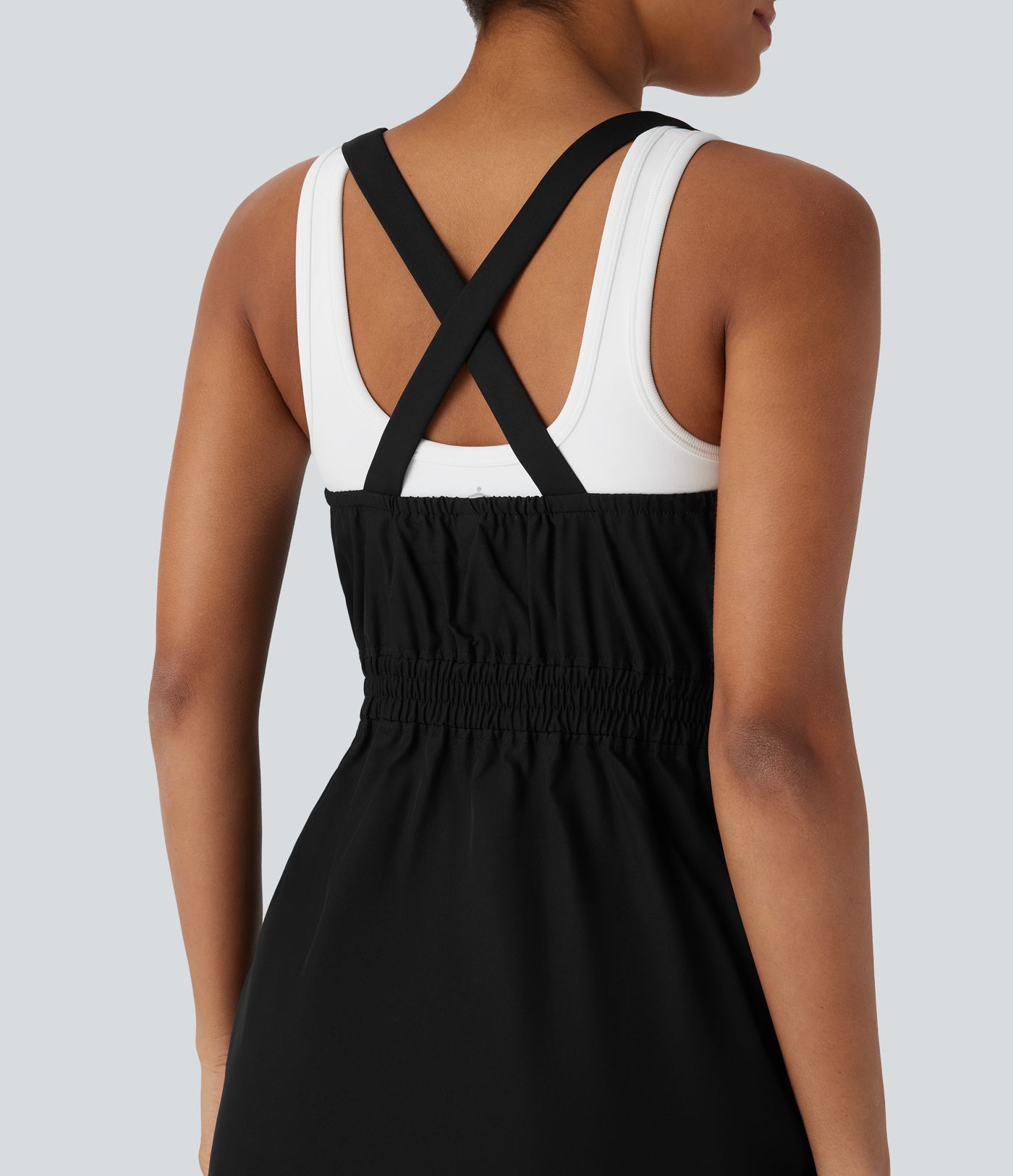 Wasserabweisend, verschleißfest, verstellbarer Riemen, überkreuzter Reißverschluss, mehrere Taschen, Mini-Cargokleid zum Wandern