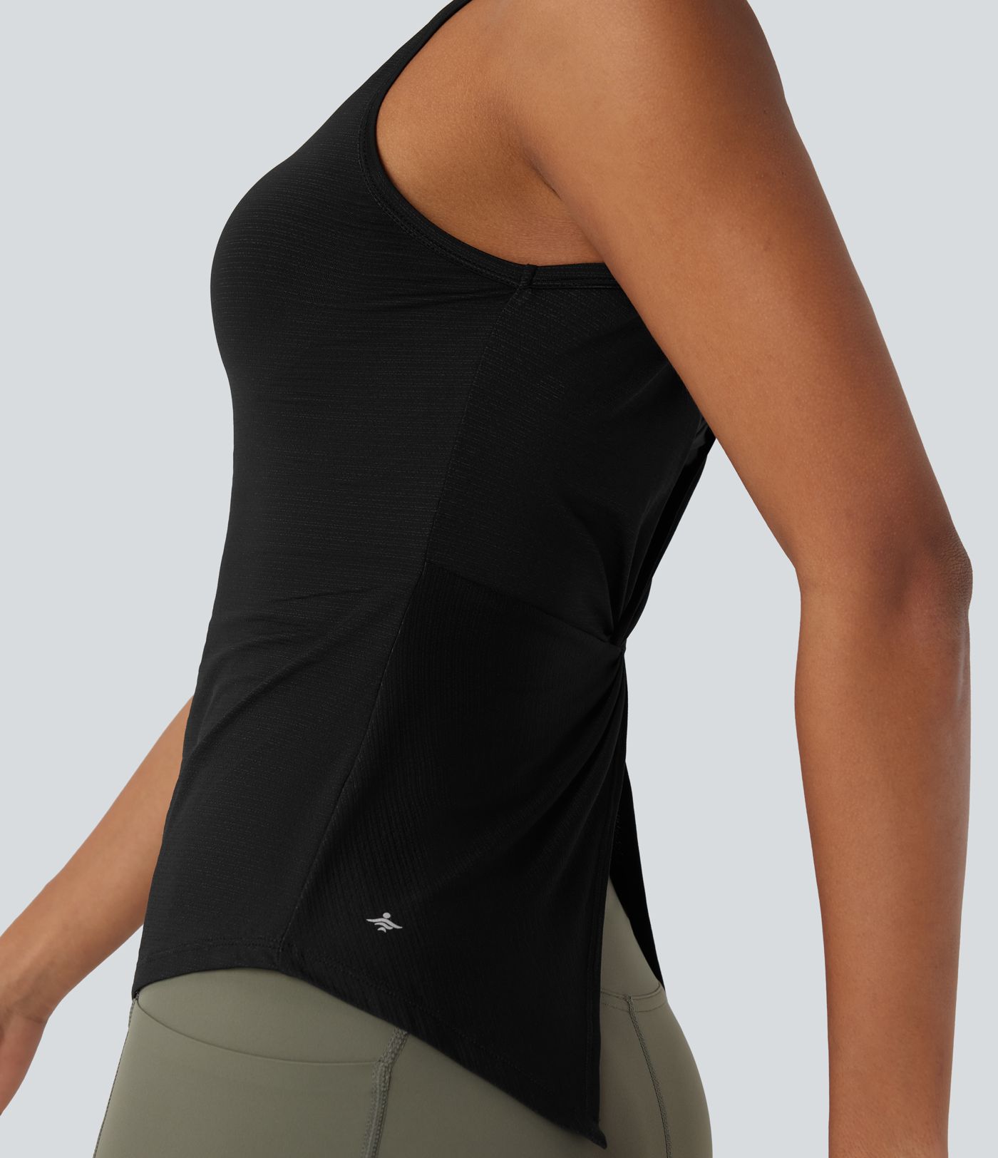 Gedrehtes Yoga-Tanktop mit Rundhalsausschnitt, Cut-Outs und Schlitz