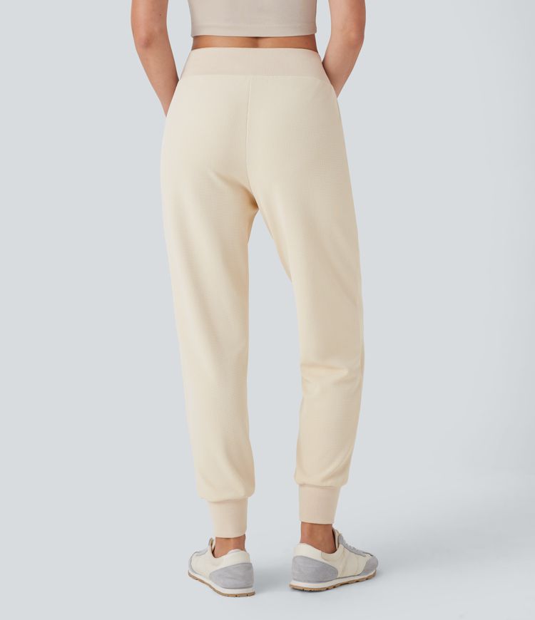 Lässige Jogginghose mit hoher Taille, konischer Passform, Seitentasche