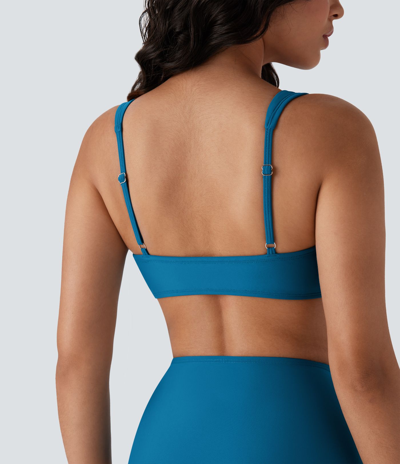 Ruutkujuline kortsutatud bikiinitop