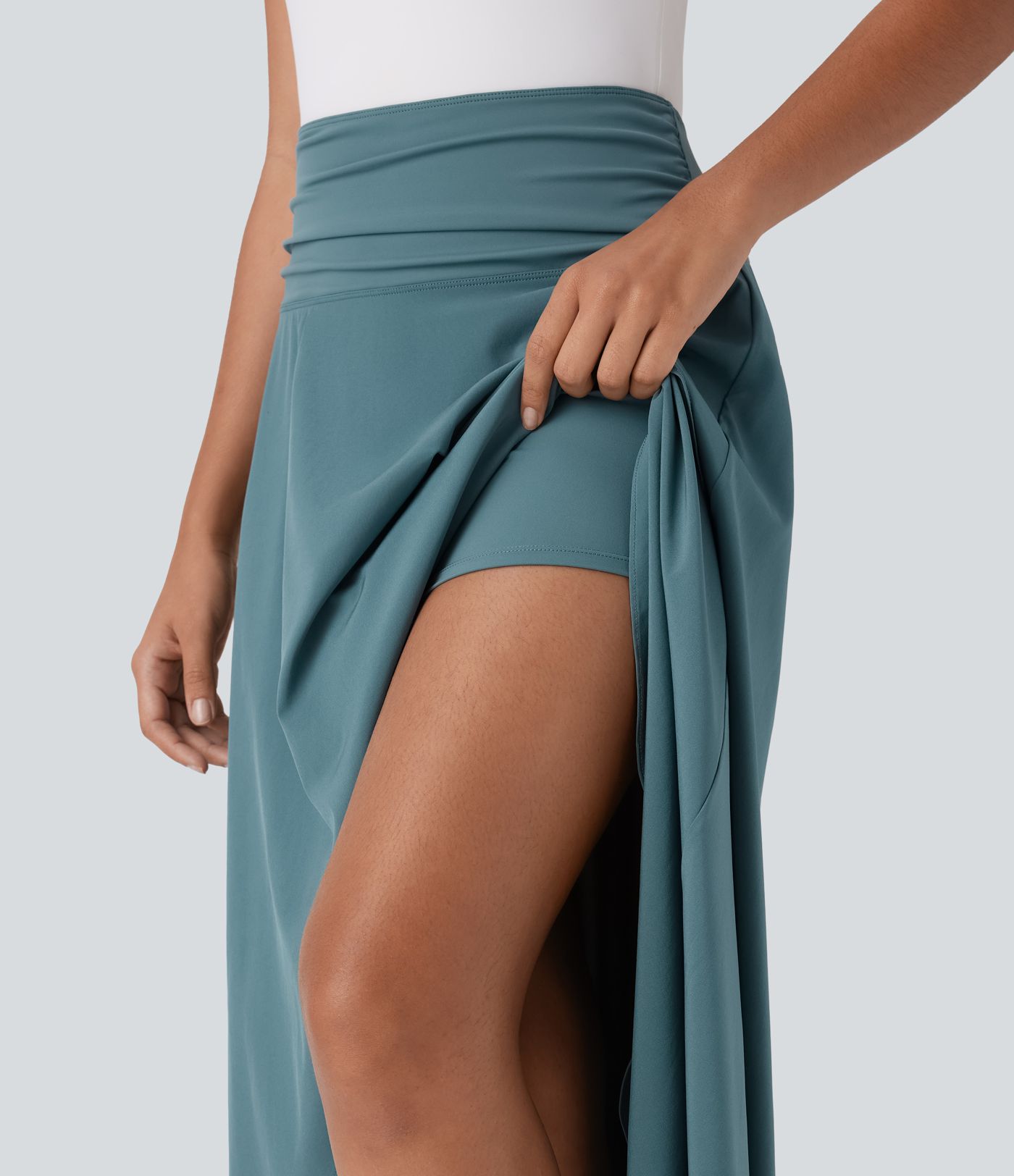 Breezeful™ - Fließender, geraffter 2-in-1 Arbeits-Maxirock mit hohem Bund, unsichtbarem Reißverschluss und High-Low-Design - schnelltrocknend